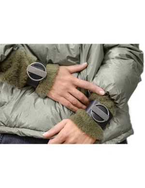 Moora Czarna bransoleta ze skóry oraz stali* Bransolety