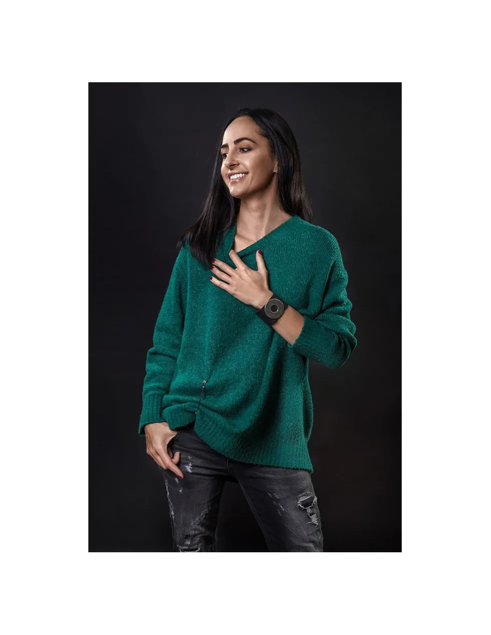 Moora Czarna szeroka bransoleta ze skóry z matowym kołem* Bransolety