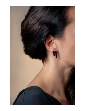 Moora Dwa różne kolczyki z BŁYSZCZĄCEJ stali szlachetnej* Kolczyki