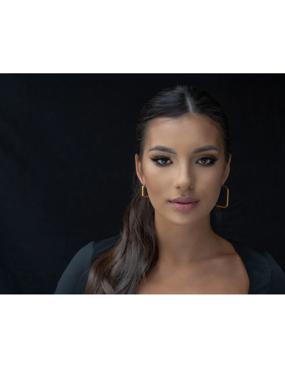 Moora Kolczyki kwadraty różnej wielkości z pozłacanej stali szlachetnej* Kolczyki