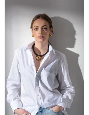 Moora Naszyjnik z ręcznie szytej skóry oraz stali szlachetnej* Naszyjniki