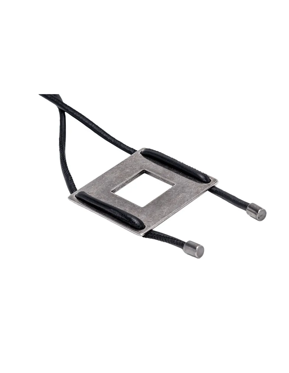 Moora Naszyjnik ze skóry z dużą zawieszką w formie kwadratu* Naszyjniki