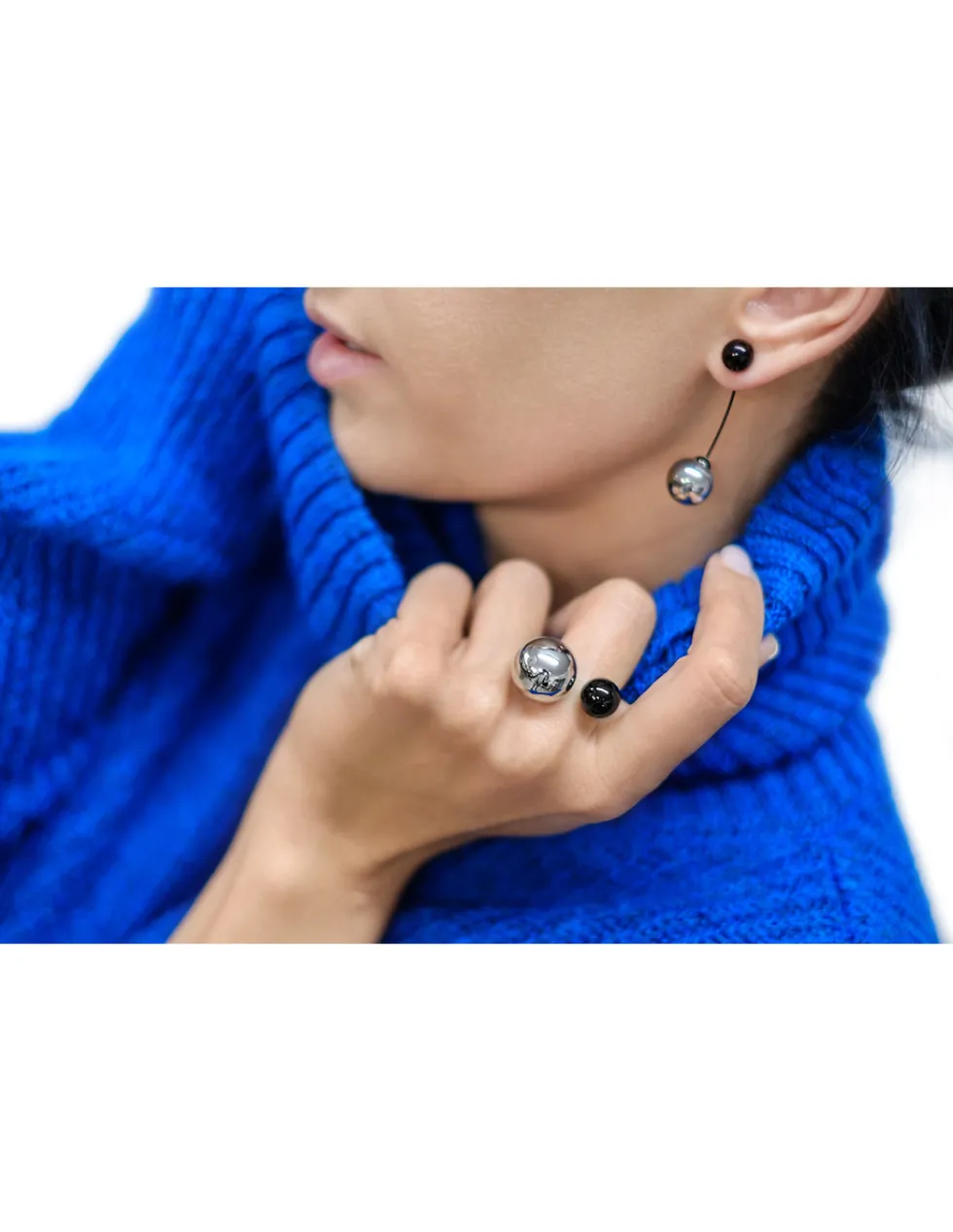 Moora Pierścionek z pozłacanej stali szlachetnej - dwie kule* Pierścionki