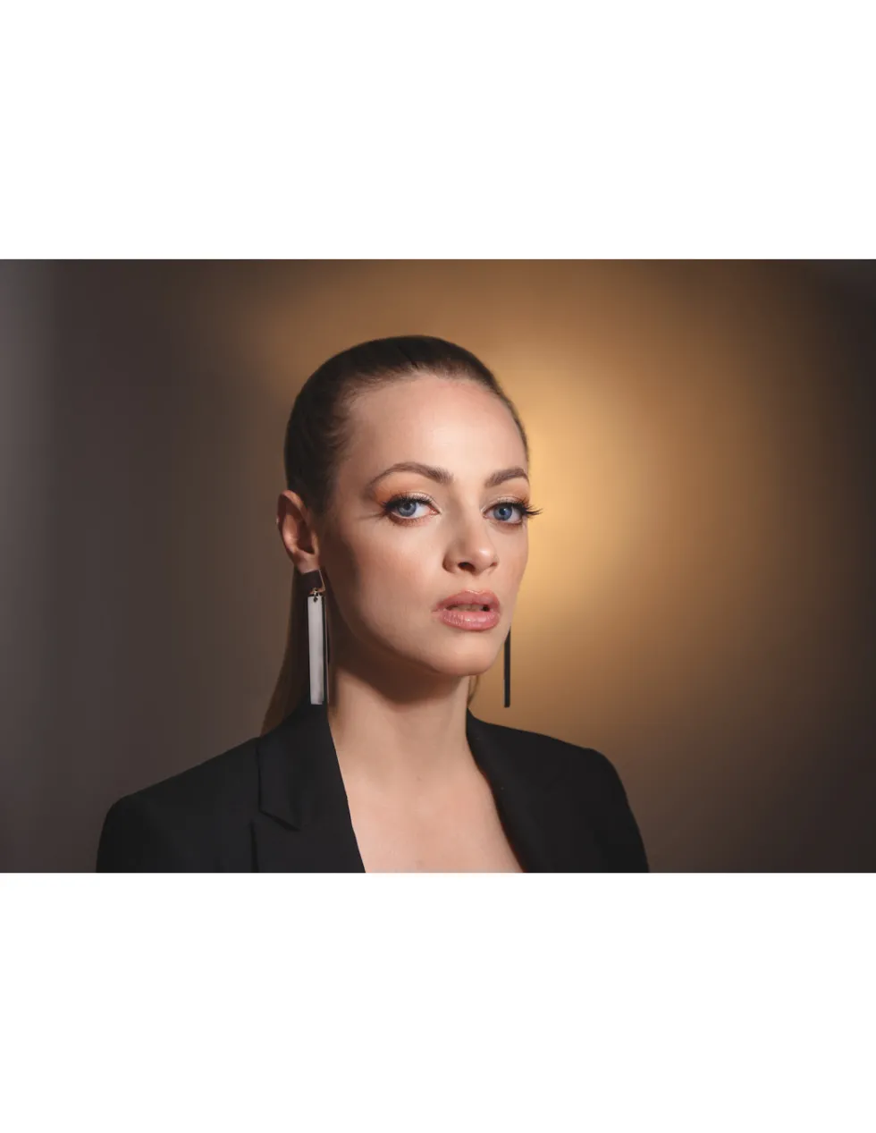 Moora Proste i minimalistyczne kolczyki dwa różne ze stali szlachetnej* Kolczyki