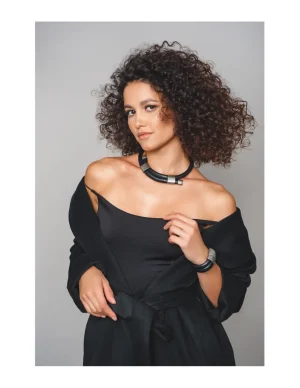 Moora Regulowany naszyjnik ze skóry typu choker* Naszyjniki