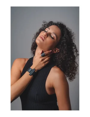 Moora Szeroki pierścionek ze skóry oraz stali szlachetnej* Pierścionki